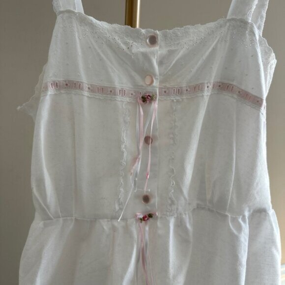 Vintage Coquette White & Pink Nightgown – Size Medium - Picture 3 of 8